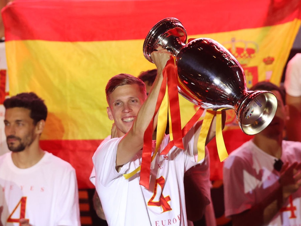 �� Barcelona make Dani Olmo first signing of Hansi Flick era